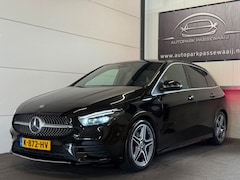 Mercedes-Benz B-klasse - 180 AMG Pano, Cruise Control, Apple Carplay, Sfeerverlichting, Elek Stoelen, Multibeam, Ac