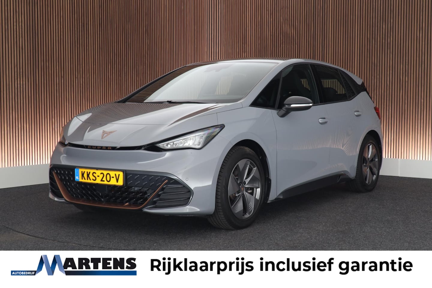 CUPRA Born - Essential 204pk 62 kWh Carplay Parkeersensoren - AutoWereld.nl