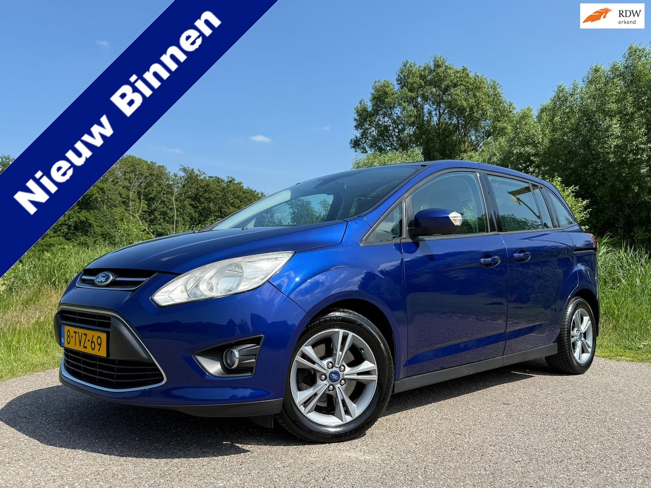 Ford Grand C-Max - 1.0 Trend / Navi / Airco / 16" Velgen / PDC / Cruise / 6 Versnellingen /Rijklaar! / - AutoWereld.nl