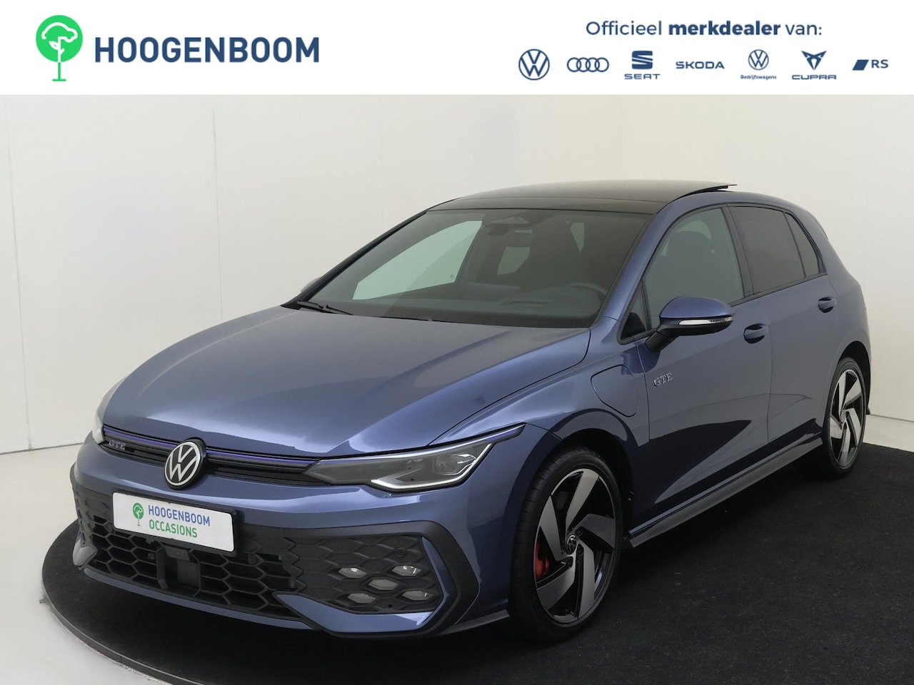 Volkswagen Golf - 1.5 eHybrid GTE | SoH 100% | Panoramadak | Head-up Display | 360 camera | Adaptieve dempin - AutoWereld.nl