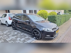 Volkswagen Polo - 1.2 TSI Highline R-line
