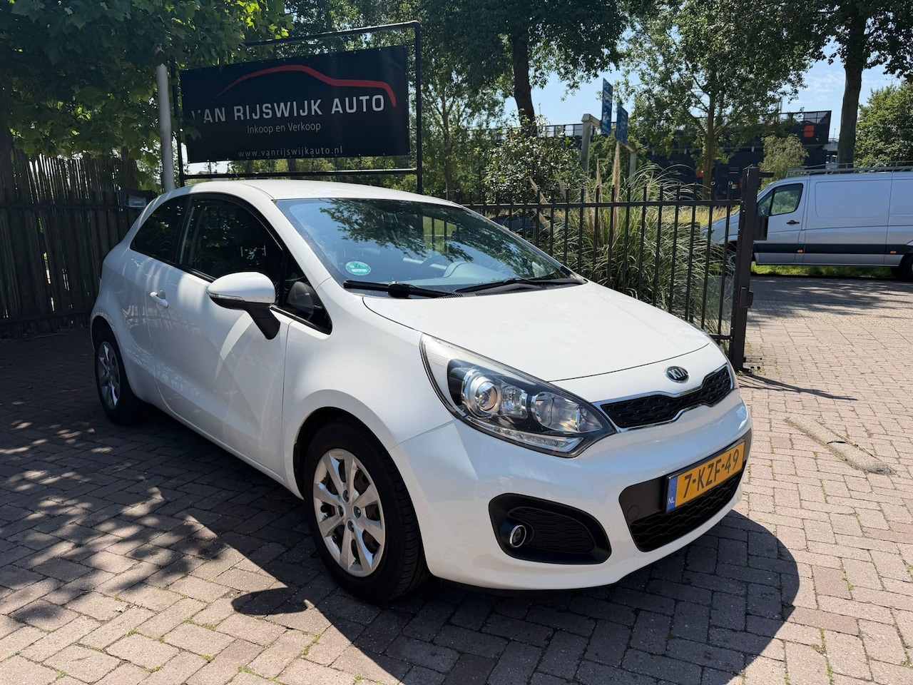 Kia Rio - 1.2 CVVT Plus Pack 3Drs Airco Elec-ram Cruise-con - AutoWereld.nl