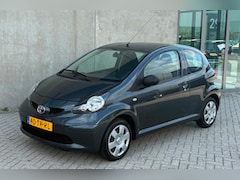 Toyota Aygo - 1.0-12V 2007 Grijs 3DR NAP|APK 2027|CARPLAY