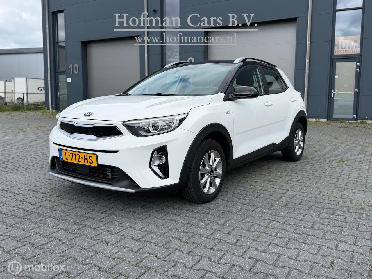 Kia Stonic - 1.0 T-GDi MHEV DynamicLine | 43.374 KM | 06-2021 | Zwart | 6 Maanden Garantie - AutoWereld.nl