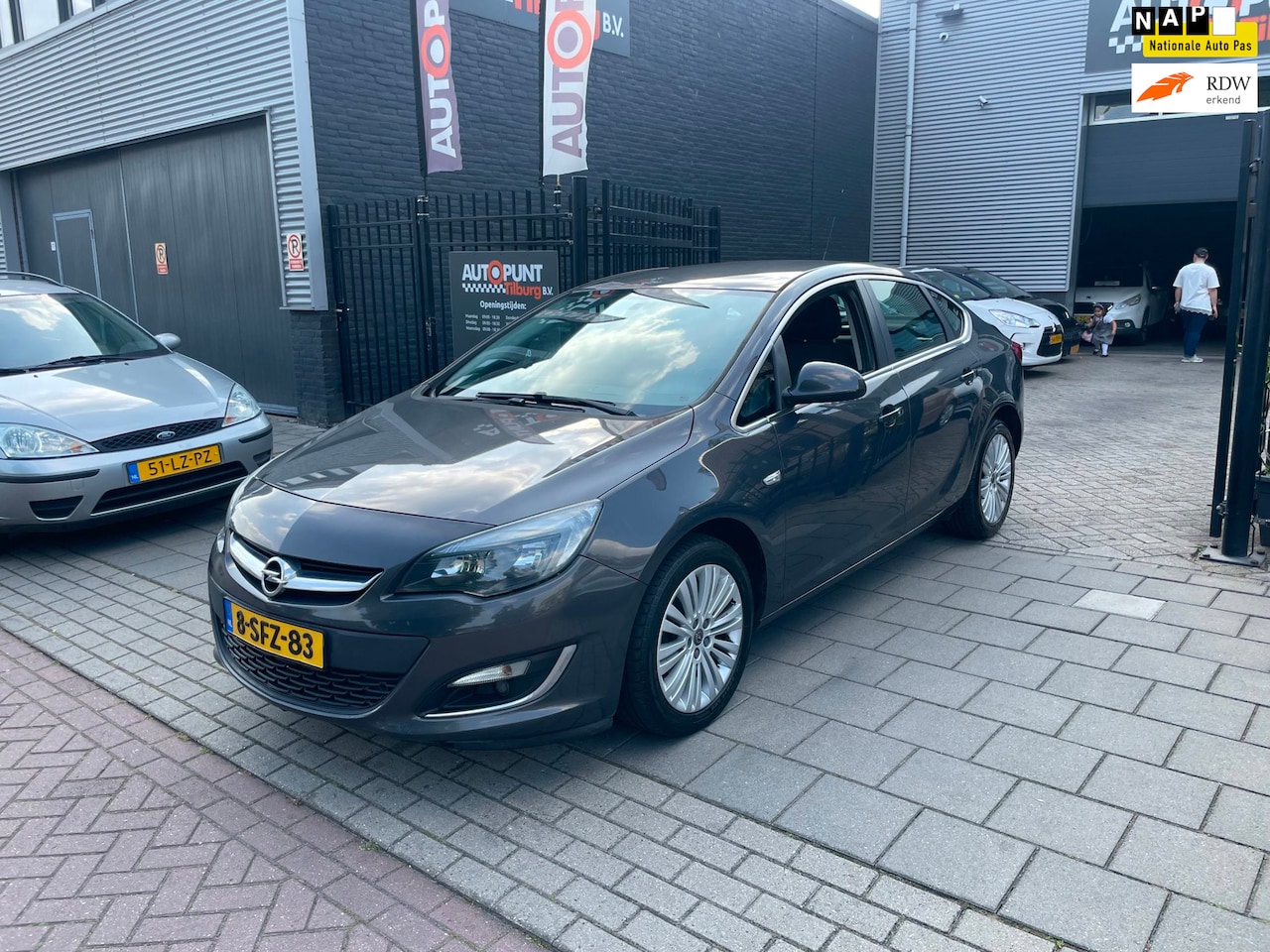 Opel Astra - 1.4 Turbo Design Edition Airco PDC NAP APK - AutoWereld.nl