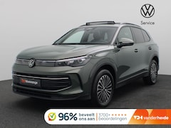 Volkswagen Tiguan - 1.5 eHybrid Life Edition 204PK DSG Panoramadak, Trekhaak, 360gr. Camera, Zwarte hemelbekle