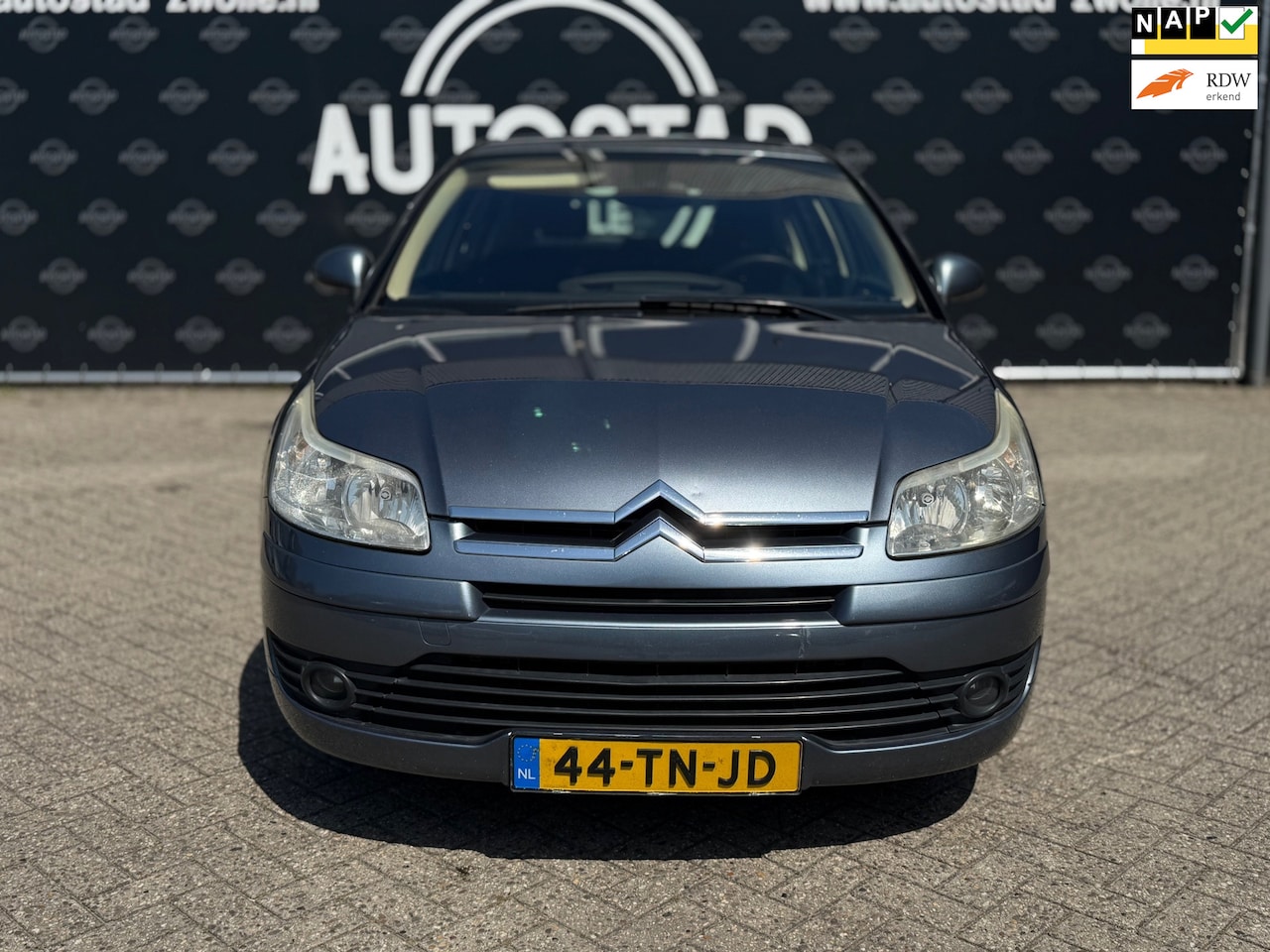 Citroën C4 - 1.6-16V Image LET OP! Koppaking is lek. - AutoWereld.nl