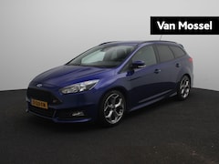 Ford Focus Wagon - 2.0 ST | 250 PK | Sportstoelen | Navigatie | Stoelverwarming |