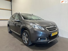 Peugeot 2008 - 1.2 PureTech Allure Full Option 2015