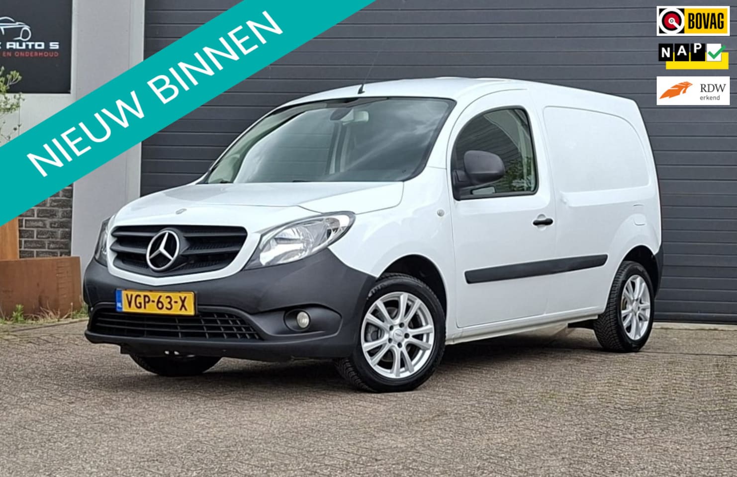 Mercedes-Benz Citan - 109 CDI Airco/Netjes/Cruise/Camera/Groot onderhoud gehad - AutoWereld.nl
