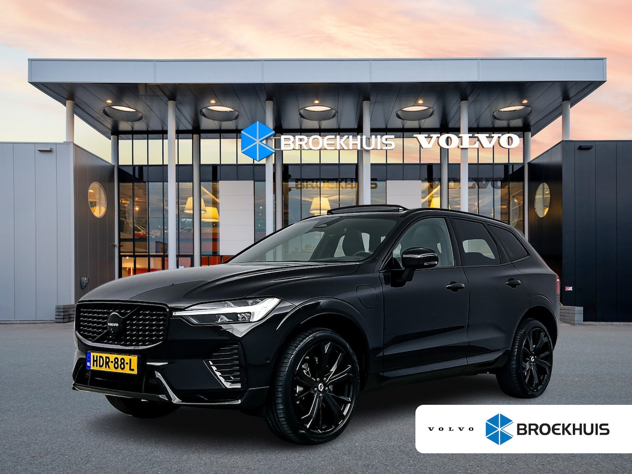 Volvo XC60 - T8 Recharge Ultra Black Edition | 21" | Luchtvering | Trekhaak | 360 Camera | Harman Kardo - AutoWereld.nl