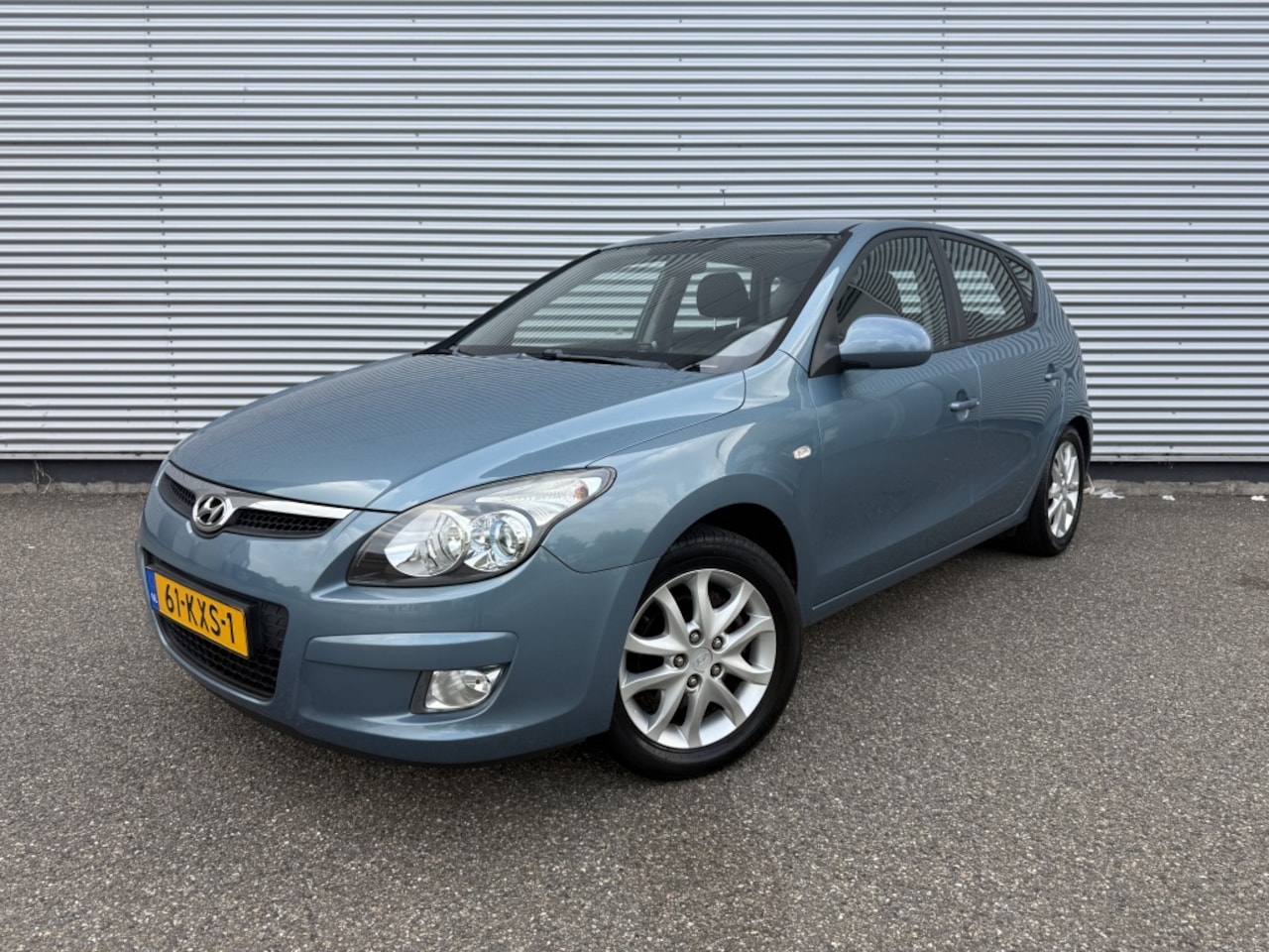 Hyundai i30 - 1.4i Blue Dynamic NAP Airco 15" lichtmetaal C.D.V. Clima Elektri - AutoWereld.nl