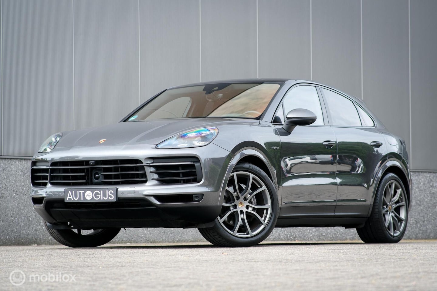 Porsche Cayenne Coupé - 3.0 E-Hybrid | Dealer OH | Meesturende As | Sportchono | Stoelkoeling | Dubbel glas | Trek - AutoWereld.nl