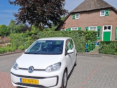 Volkswagen Up! - 1.0 BMT move up! Goed onderhouden  5 deurs VW Up met nieuwe all seansonsbanden en net onderhoud gehad