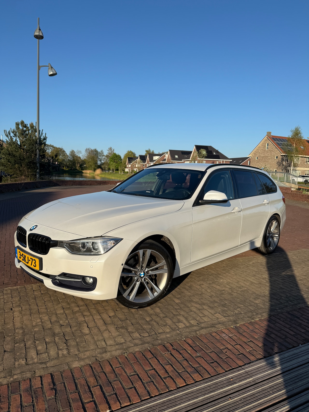 BMW 3-serie Touring - 320d EfficientDynamics Edition High Executive Upgr - AutoWereld.nl