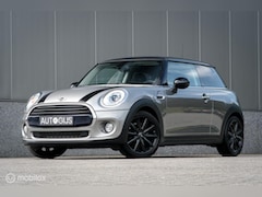 MINI Cooper - 1.5 Chili Automaat | Dealer OH | LED | Navigatie | Keyless entry | Cruise | NL auto NAP |