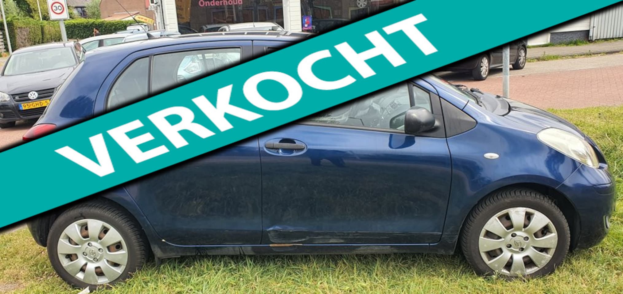 Toyota Yaris - 1.3 VVT-i Comfort 1.3 VVTi Comfort,AIRCO,6 BAK - AutoWereld.nl