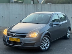 Opel Astra - 1.6 Enjoy