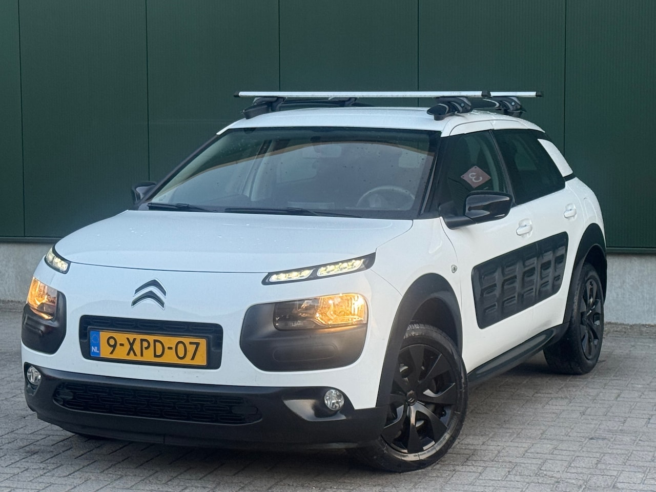 Citroën C4 Cactus - 1.2 e-VTi Feel 1.2 e-VTi Feel - AutoWereld.nl
