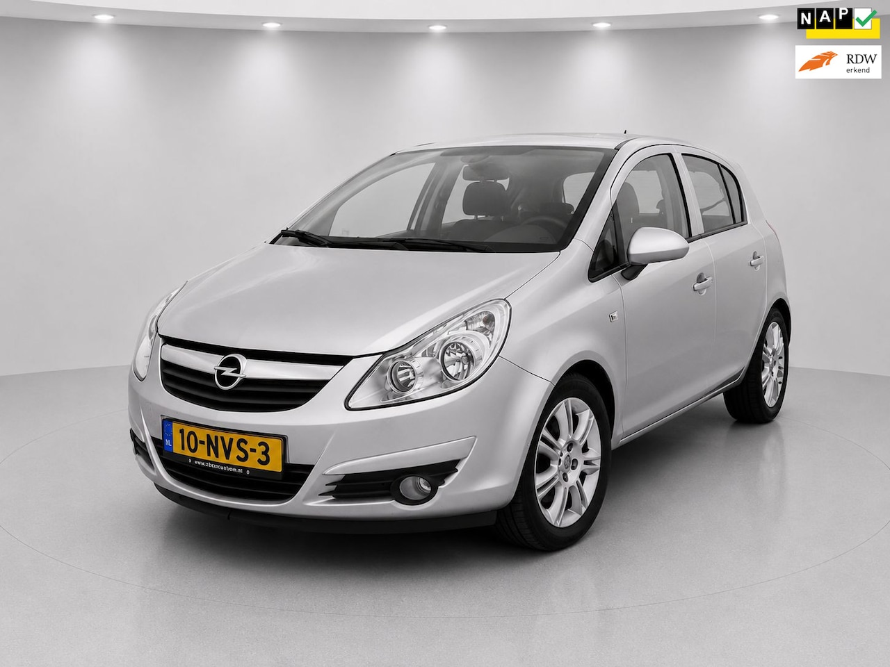 Opel Corsa - 1.2-16V Cosmo 1.2-16V Cosmo - AutoWereld.nl