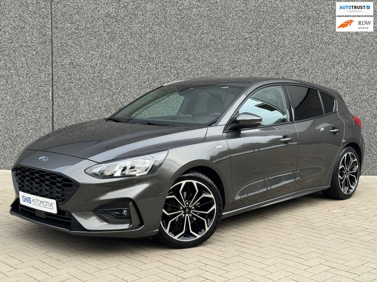 Ford Focus - 1.0 EcoBoost Hybrid ST Line X | Carplay | Rijstrook assistent | Cruise control | DAB | Cam - AutoWereld.nl
