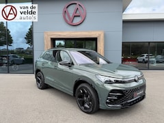 Volkswagen Tiguan - 1.5 eHybrid R-Line | Black line | 360 Camera | Trekhaak | Dode hoek | IQ light | Elek. kle