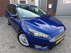 Ford Focus Wagon - 1.0 Titanium Edition / Navi / PDC / Clima / Cruise / NAP / LM
