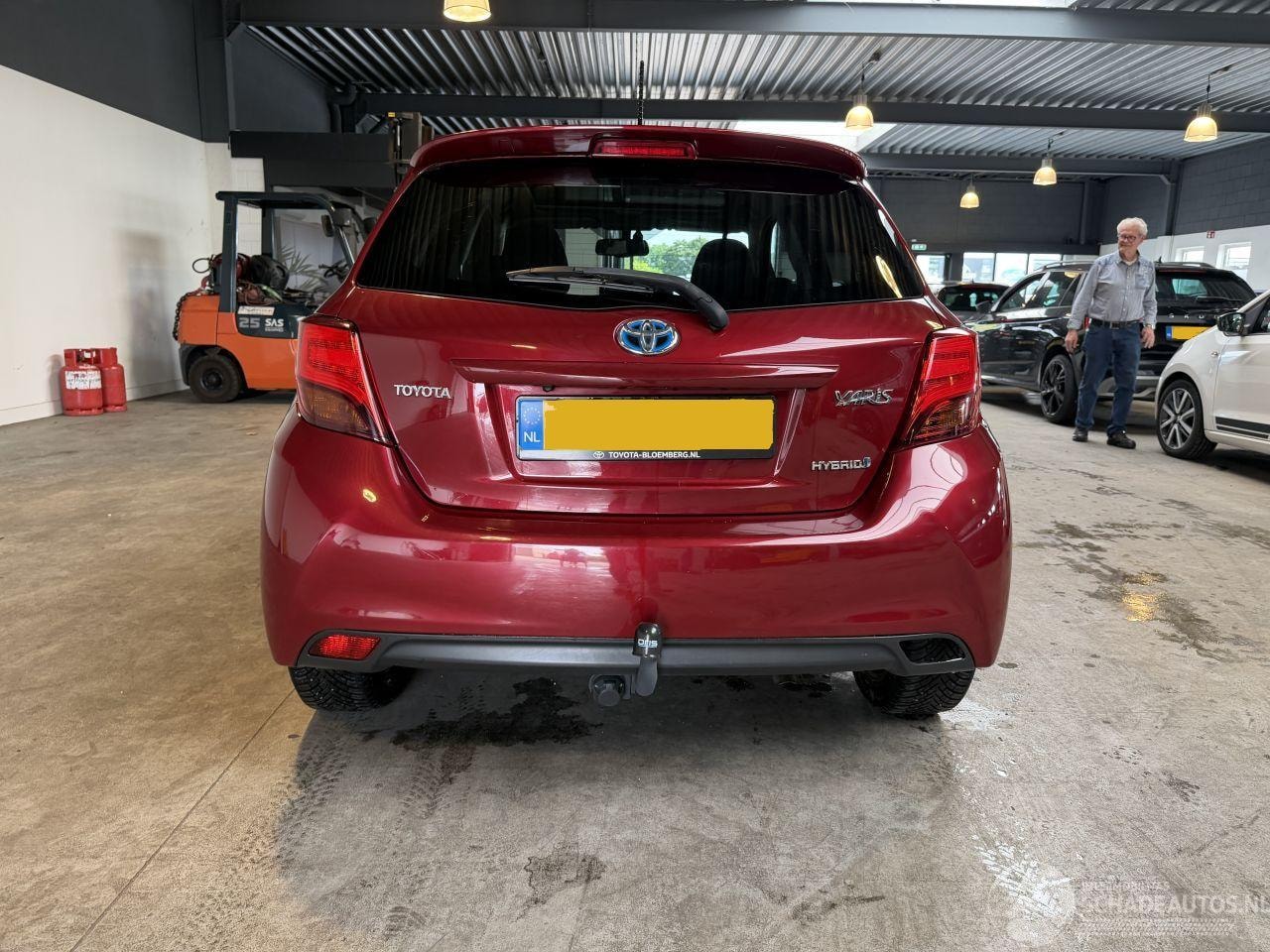 Toyota Yaris - 1.5 Hybrid Volcano Edition 1.5 Hybrid Volcano Edition