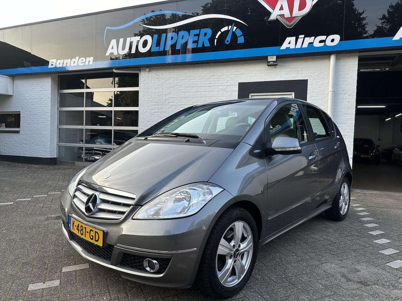 Mercedes-Benz A-klasse - 160 BlueEFFICIENCY Edition 125 Classic /Nieuwe apk bij aflevering/Airco/Trekhaak/All seaso - AutoWereld.nl