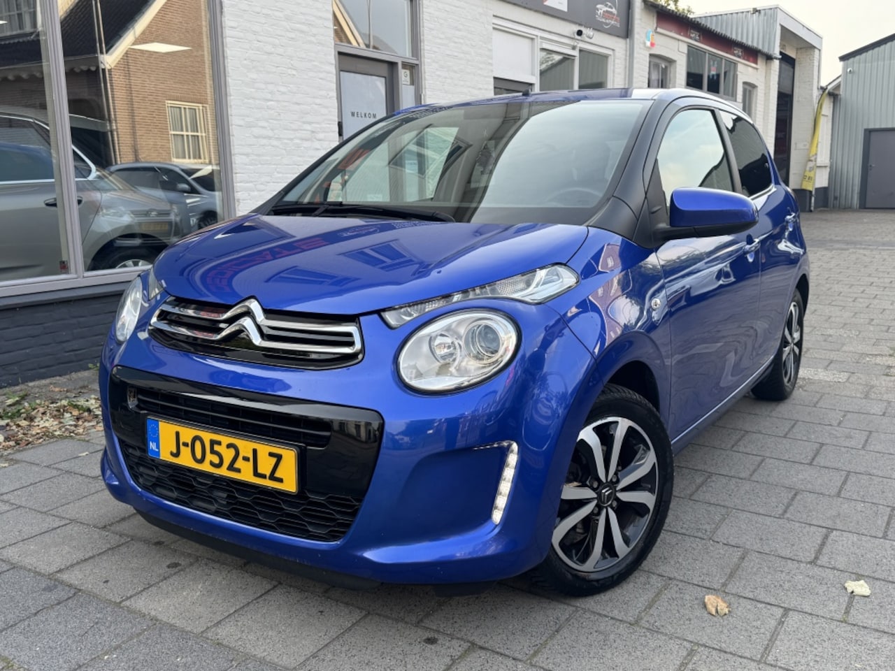 Citroën C1 - 1.0 VTi Shine*ORIG-NL*CARPLAY*ACHTERUITCAM*BTW* - AutoWereld.nl