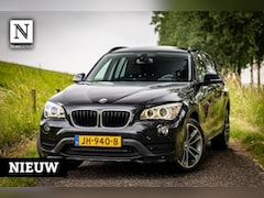 BMW X1 - sDrive18d High Executive M-Pakket|Trekhaak|Leder 6bak