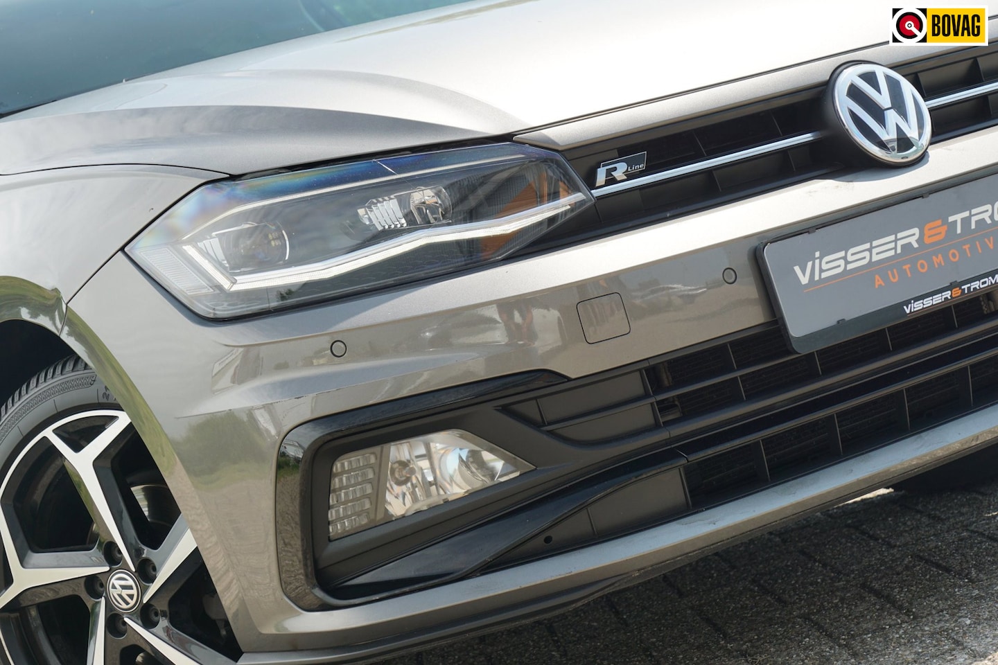 Volkswagen Polo - 1.0 TSI R-Line | Brun Graciosa Metallic | VirtualCockpit/AppleCarplay/NAV/LED/PDC - Bommet - AutoWereld.nl