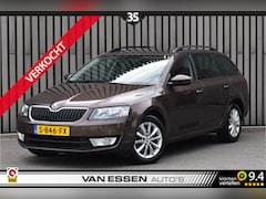 Skoda Octavia Combi - 1.0 TSI Greentech Style Business Navigatie Airco Trekhaak Cruise Control Stoelverw