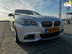 BMW 5-serie - 528i High Executive 260PK 3.0 AUT Schuifdak NAP
