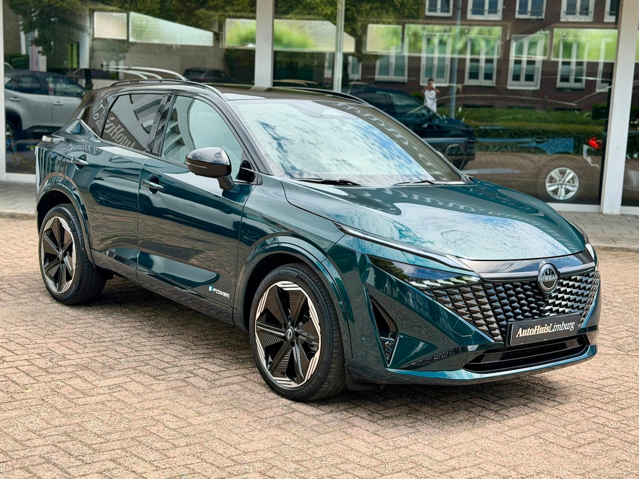 Nissan Qashqai - 1.5 e-Power N-Design|Pano|Camera|Leer/Alcantara|CarPlay|Nav|HUD|Nieuwstaat - AutoWereld.nl