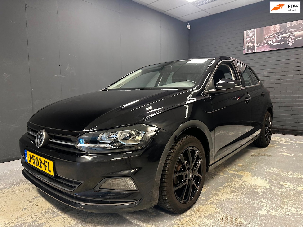 Volkswagen Polo - Volkswagen Polo 1.0 TSI Black Edition CarPlay Cruise Control APK 06-2027 - AutoWereld.nl