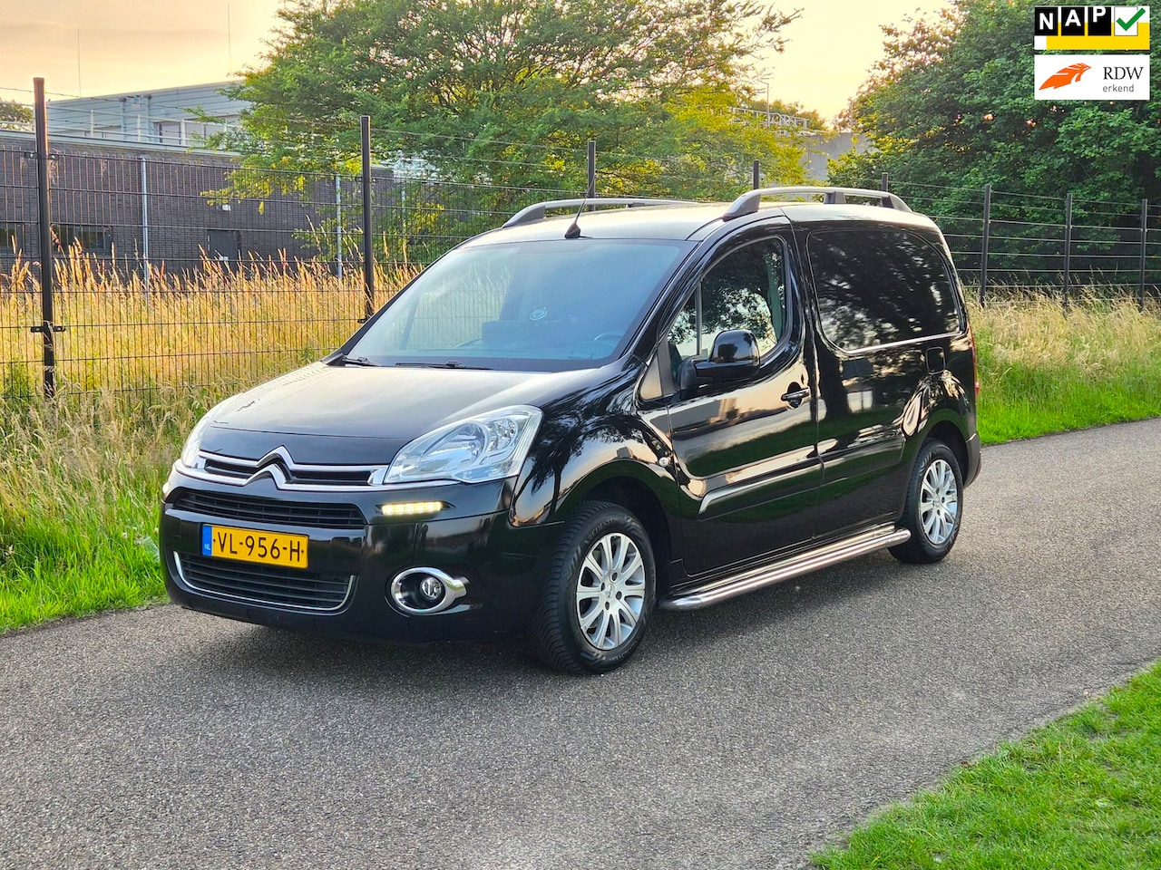 Citroën Berlingo - 1.6 e-HDI 500 Club Economy AUTOMAAT! CRUISE CONTROL! NAVI! - AutoWereld.nl
