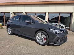 Volkswagen Golf - 1.4 eHybrid GTE | Led | Virtual | Stoelverw | ACC | stuurverw |