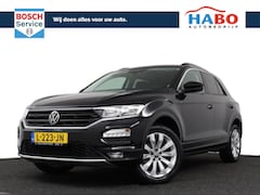 Volkswagen T-Roc - 1.5 TSI STYLE DSG-7 AUTOMAAT AC/ADAPTIVE.CRUISE/NAV/REGEN.SENS/PARK.SENS/TREKHAAK