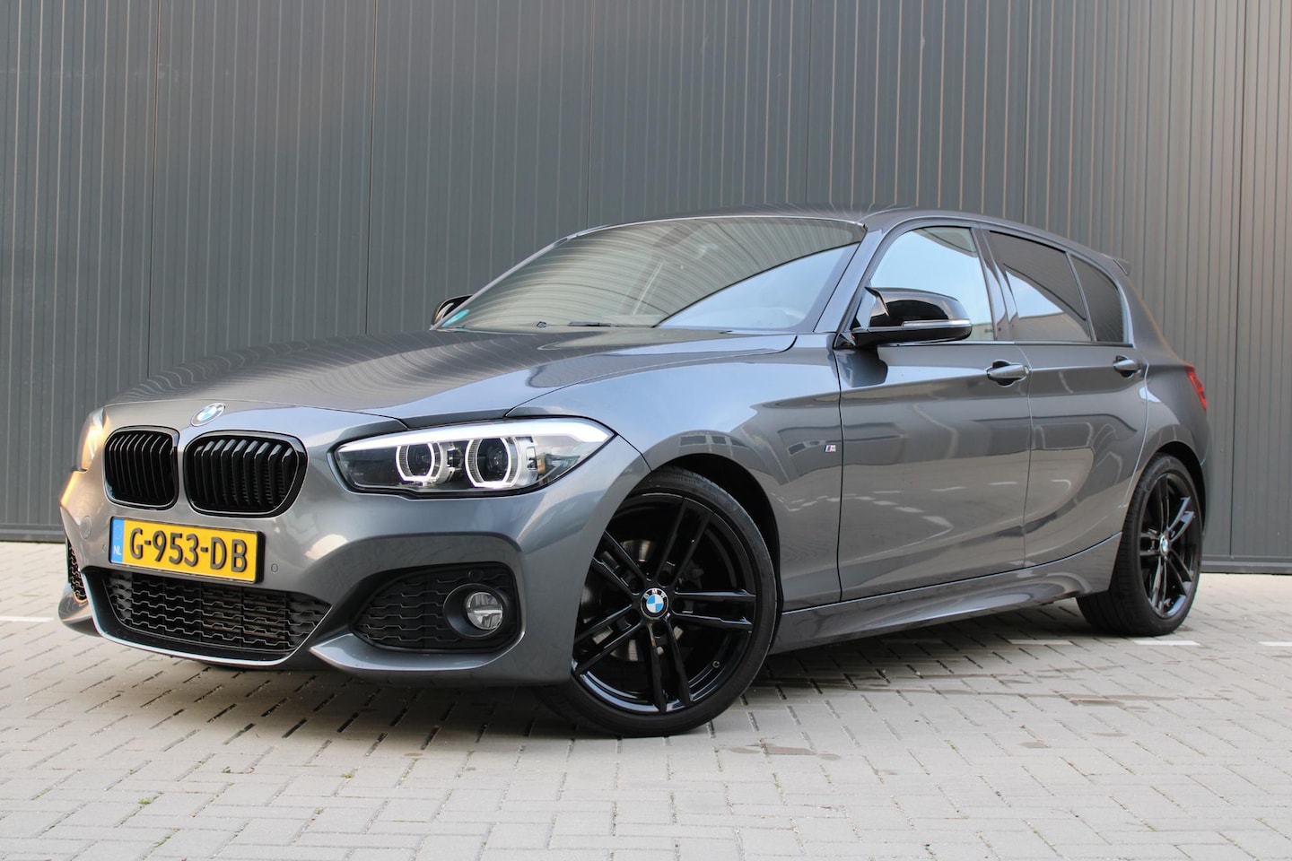 BMW 1-serie - 118i Edition M Sport Shadow High Executive 118i Edition M Sport Shadow High Executive - AutoWereld.nl