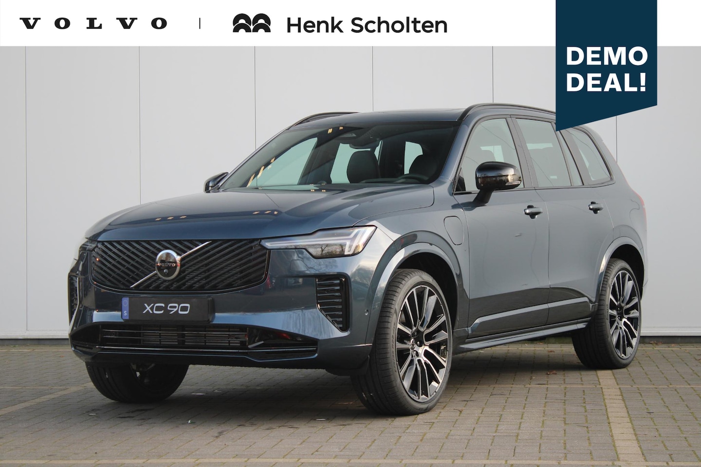 Volvo XC90 - T8 Plug-in hybrid AWD Ultra Dark Exec. Ed. | Verwarmde, Geventileerde en Masserende Voorst - AutoWereld.nl