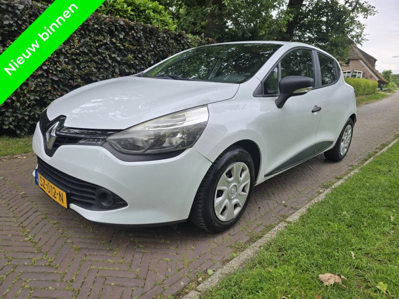 Renault Clio - 1.5 dCi Authentique 1.5 dCi Authentique - AutoWereld.nl