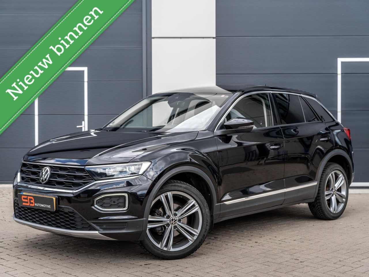 Volkswagen T-Roc - 1.5 TSI Sport Business R Stoelverw|Cam|Vol! - AutoWereld.nl