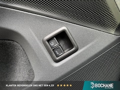 Volkswagen Tiguan - 1.5 eHybrid Life Edition | Trekhaak | 360° Camera | Harman / Kardon | Stoelverwarming |