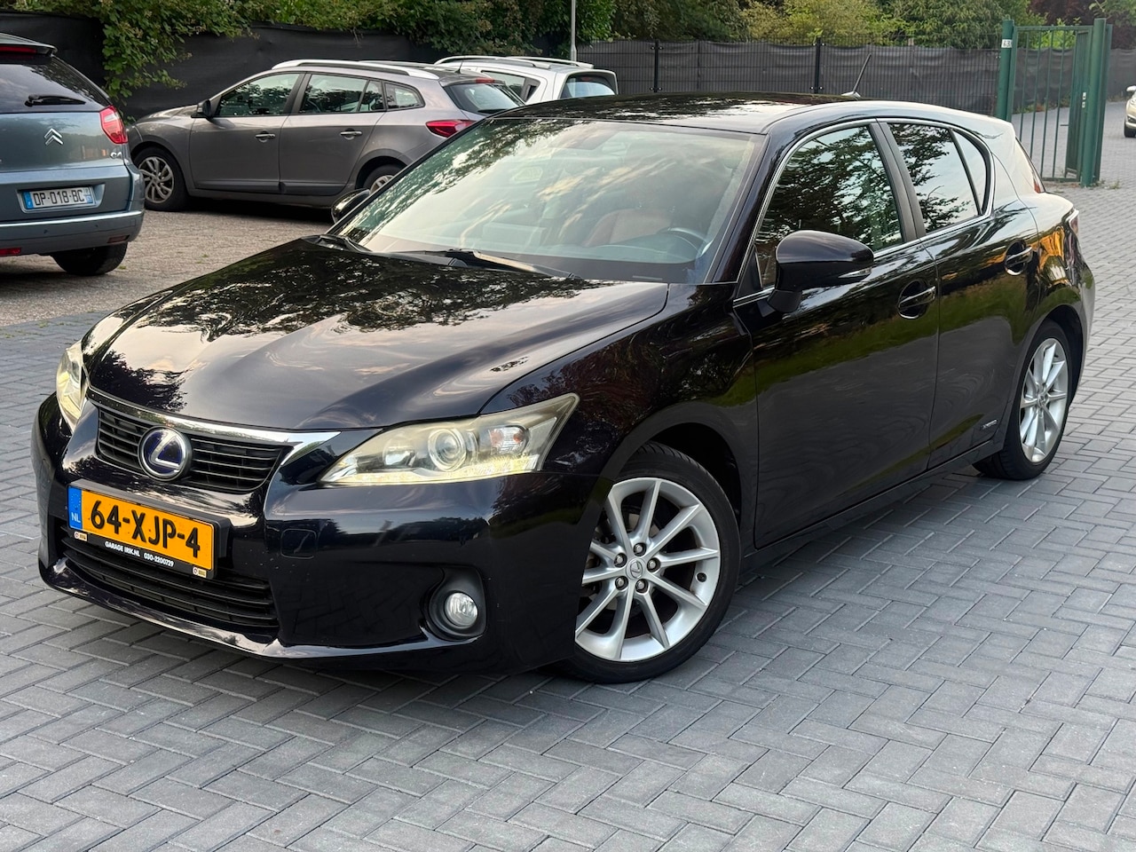 Lexus CT 200h - Business Edition/Automaat/Clima/Cruise/Leer/LMV - AutoWereld.nl