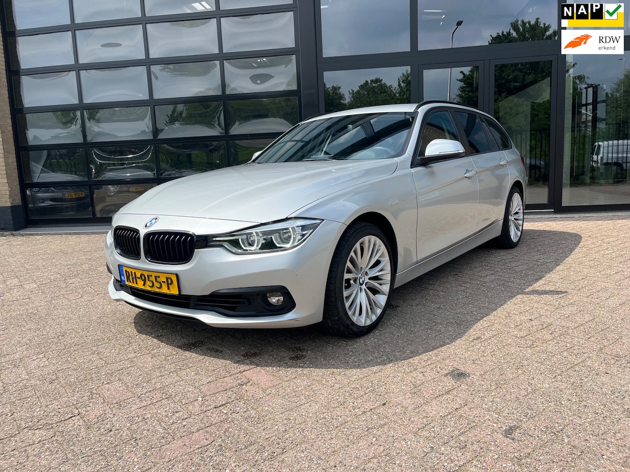 BMW 3-serie Touring - 320i Corporate, Executive, Automaat, Led - AutoWereld.nl