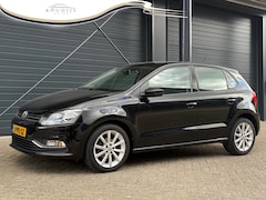 Volkswagen Polo - 1.2 TSI Comfortline Business R, Stoelverwarming, PDC V+A