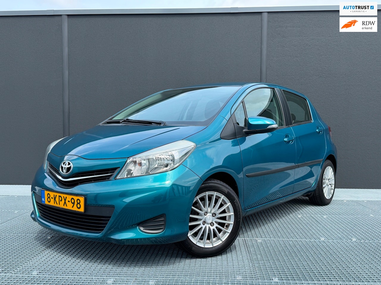 Toyota Yaris - 1.3 VVT-i Aspiration | Automaat | Camera | Airco - AutoWereld.nl