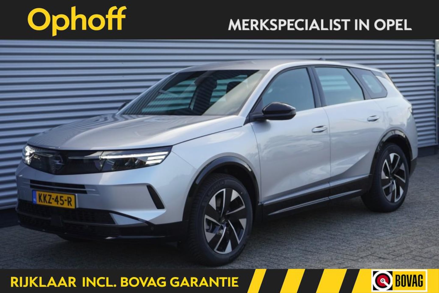 Opel Grandland - 1.6 Turbo Plug-in Hybrid Business Edition / Trekhaak / AGR-stoelen / Camera / All Season B - AutoWereld.nl