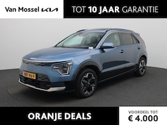 Kia Niro EV - Plus Advanced 64.8 kWh | Stoel & Stuur verwarming | Zonne dak | Clima | KeyLess |